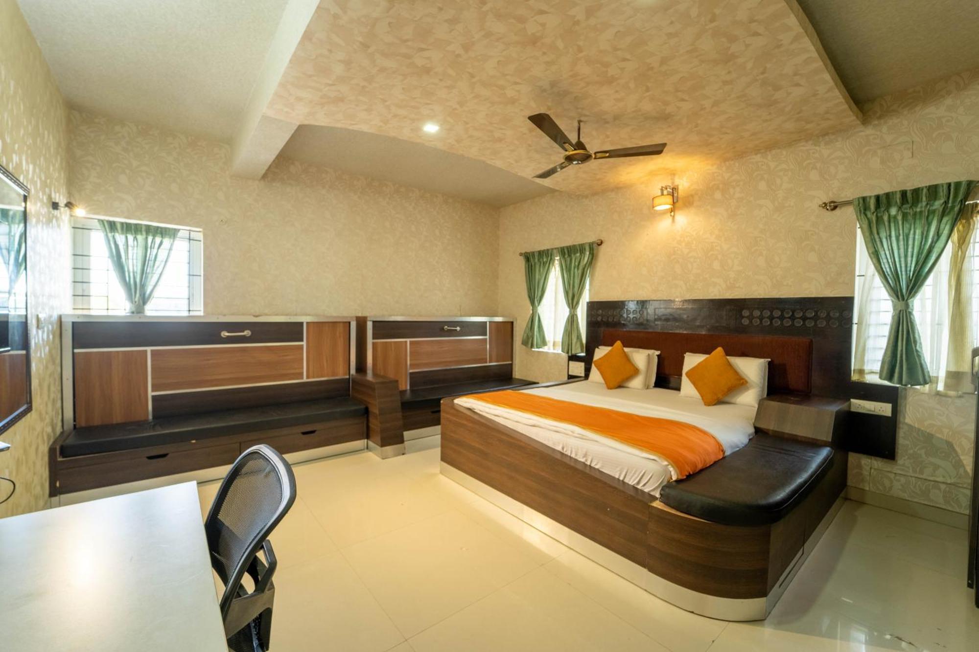 Seasons Suites Bangalore Phòng bức ảnh